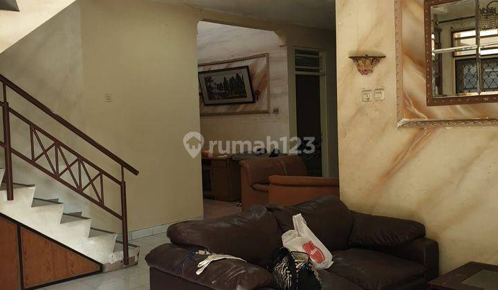 Disewakan Rumah Hoek 2 Lantai, Furnished, Tiap Kamar Ada AC, Listrik 4400w, SHM di Taman Kencana, Cengkareng, Jakarta Barat 1