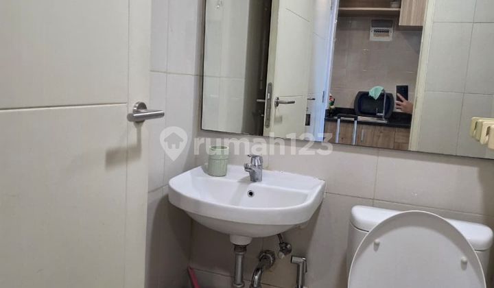 Sewa Bulanan Apartemen Tanglin 2Br Furnish 5,5Jt/Bln Termasuk IPL 2