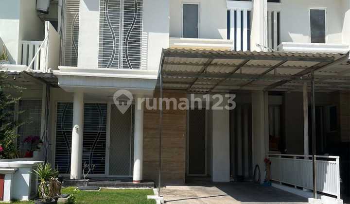 Disewakan Rumah 2 Lantai di Long Beach Pakuwon City 8X18 Furnish