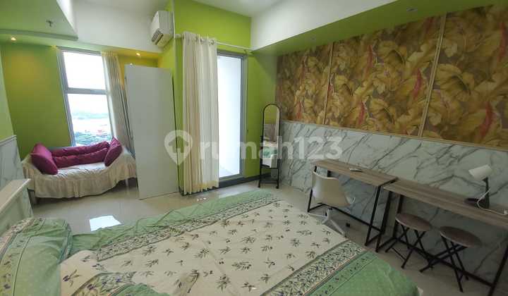 Daily Rent Benson 1 Bedroom + 1 Living Room with Extra Bed 550 Thousand/Night