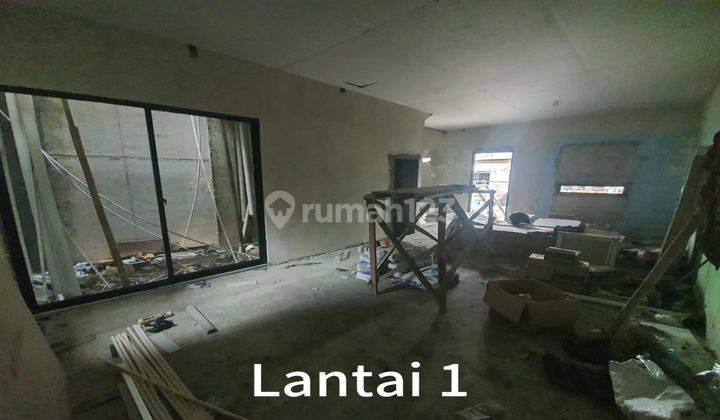 Rumah Baru 3 Lantai Cibubur 2