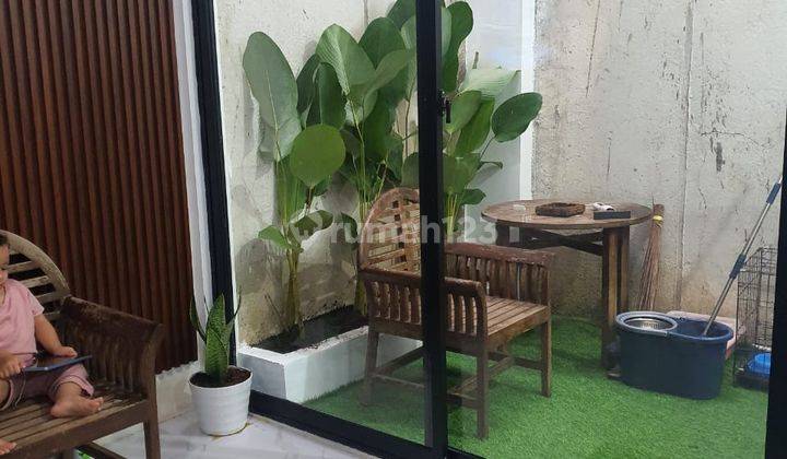 dapur rumah 3 lantai cibubur city