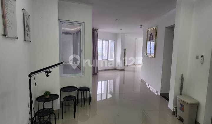 Sorento Ruko Gading Serpong, Road-Facing, Suitable for Restaurant