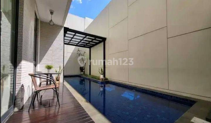 Rumah Mewah Furnished Ada Kolam Renang Di Nava Park BSD, Dekat Aeon Mal Dan Tol 2