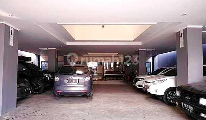 Gedung Kost Dekat UMN Dan SMS Gading Serpong, Full Terisi, Good Invest