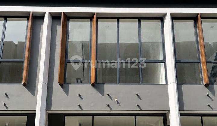 Dijual Ruko Baru di Sorento Grande Gading Serpong, Posisi Hoek, Sangat Ramai Dijual Ruko Baru di Sorento Grande Gading Serpong, Posisi Hoek, Sangat Ramai