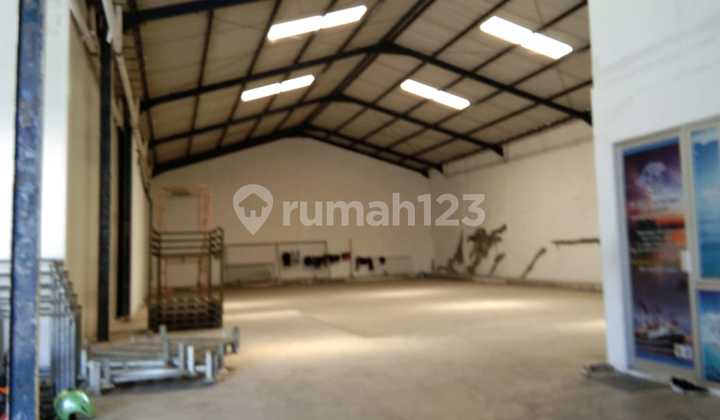 Warehouse for Sale in Sidoarjo, Ready to Use, Good Condition, HGB