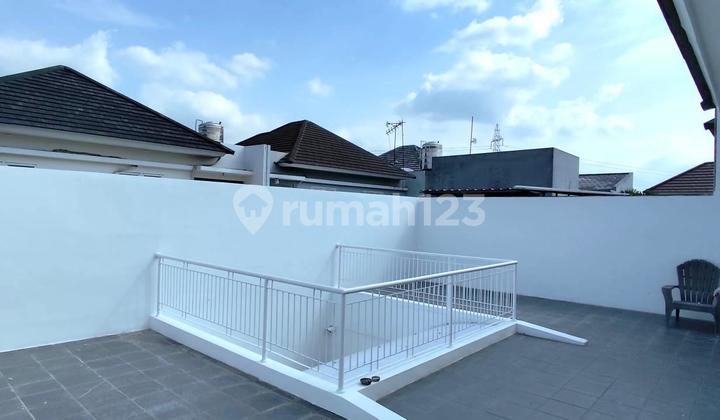 Modern minimalis bagus Rumah Wisata Bukit Mas Louvre