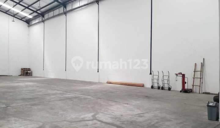 Romokalisari Warehouse Access Kebomas, Gresik