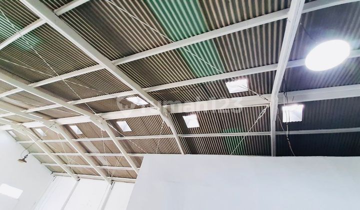 For Sale Cheap Warehouse Lebak Timur 1.5 Floors Ready to Use