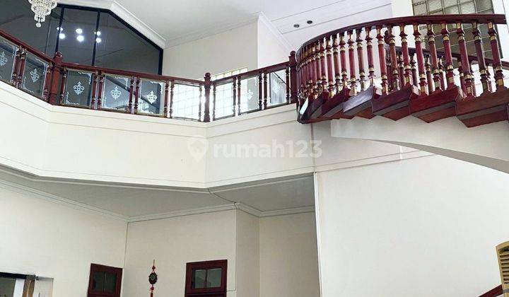 Dijual Rumah Pusat Kota Surabaya Dekat Tunjungan Plaza  1