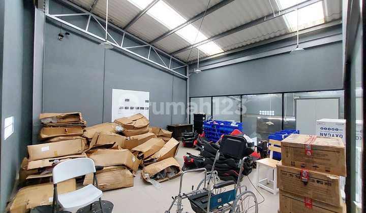 Ready-to-Use Warehouse for Sale in Kenjeran Fira 51, Flood-Free