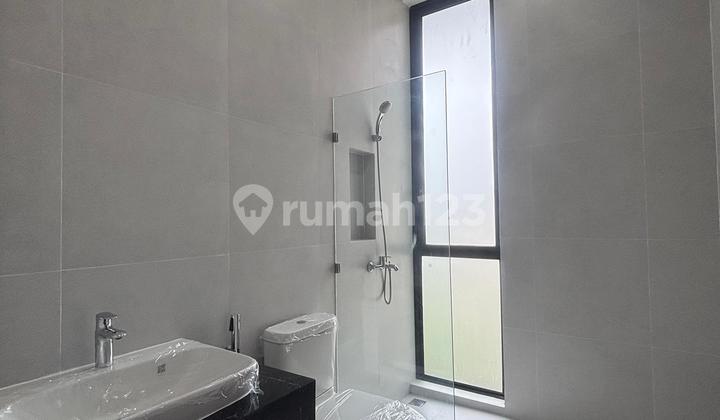 Dijual Rumah Baru Gress District 9 Citraland 3 Lantai 2