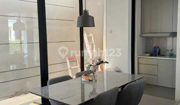 rumah citraland depan bagus furnish siap huni modern minimalis