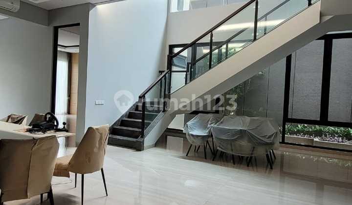 JUAL RUMAH MEWAH SEMI FURNISHED BAGUS MODERN MINIMALIS SIAP HUNI BARU GRES JUAL RUMAH MEWAH SEMI FURNISHED BAGUS MODERN MINIMALIS SIAP HUNI BARU GRES