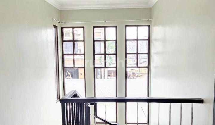 Dijual Rumah 2 Lantai Kondisi Bagus Central Park Ahmad Yani 2