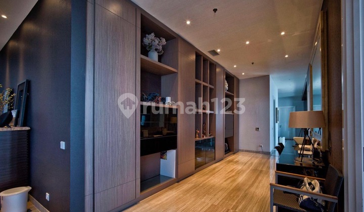 Disewakan Penthouse Mewah Ciputra World The Vue