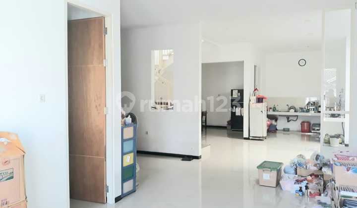 Rumah kantor Murah Bagus Kutisari Indah Utara