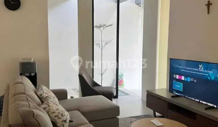 Citraland house front nice furnished ready to live modern minimalist. 2