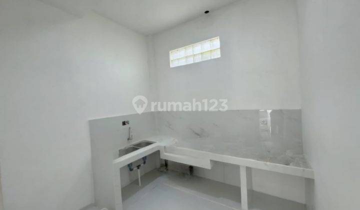 Jual Rumah Baru Renov Modern Minimalis Balkon 2 Lantai Pantai Mentari Surabaya 2