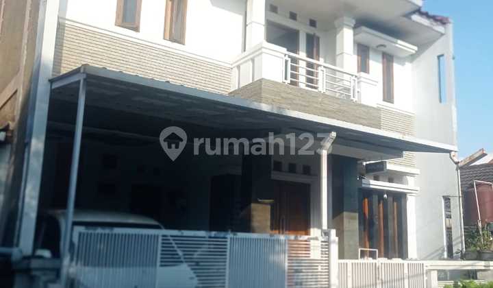 Sturdy House Ready to Occupy Near Margahayu Raya Sturdy House Ready to Occupy Near Margahayu Raya