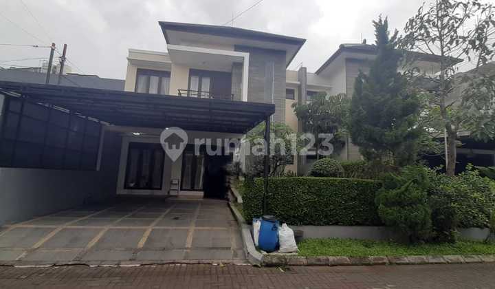 Affordable 2-Story House in Grand Sharon, Bandung City Affordable 2-Story House in Grand Sharon, Bandung City
