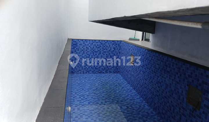 New House in a Luxury Cluster Plus Swimming Pool in Antapani, Bandung City 2