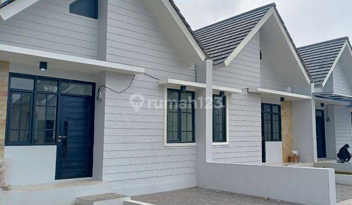 Rumah Konsep Farmhouse di Utara Kota Cimahi Permana Padaasih Citeureup 1