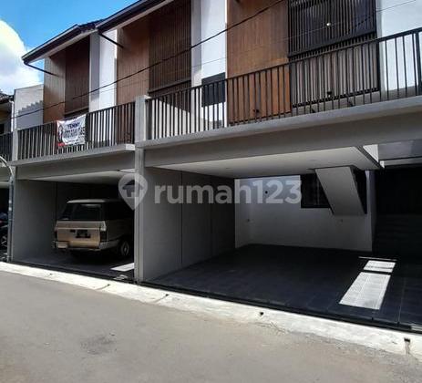 Rumah Baru Siap Huni Di Buah batu Sekelimus Kota Bandung Rumah Baru Siap Huni Di Buah batu Sekelimus Kota Bandung