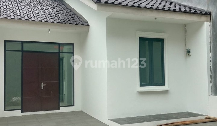 Rumah Siap Huni Halaman Luas di Sayap Gegerkalong Sariwangi Cihanjuang Bandung Utara Rumah Siap Huni Halaman Luas di Sayap Gegerkalong Sariwangi Cihanjuang Bandung Utara