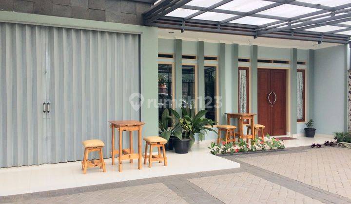 MEWAH Rumah Villa 2 lantai Fasilitas Jogging Track di lembang Cidadap 2