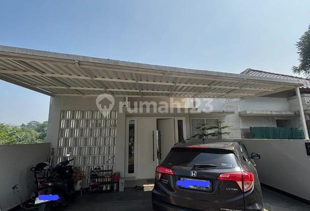 Rumah Keren Sejuk Cigadung Raya Selatan Cikutra Komplek Nyaman Strategis Bandung Utara Rumah Keren Sejuk Cigadung Raya Selatan Cikutra Komplek Nyaman Strategis Bandung Utara