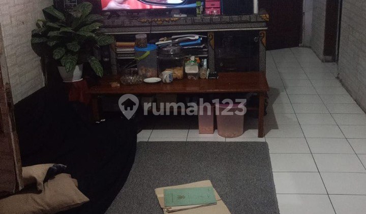 Rumah Kost 7 Kamar Tidur Hanya 200 meter dari Kampus UPI Setiabudi Gegerkalong Kota Bandung