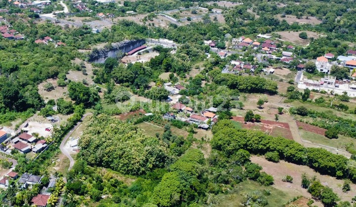 Land Ready to Build with Partial Sea View Land Ready to Build with Partial Sea View