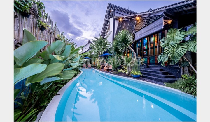 Villa Luxury Arsitektual Tenang dan Nyaman di Ungasan