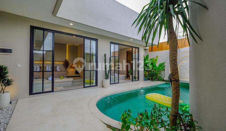 Villa Mediterania Kedungu – Kawasan yang Tenang, Dekat dengan Pantai