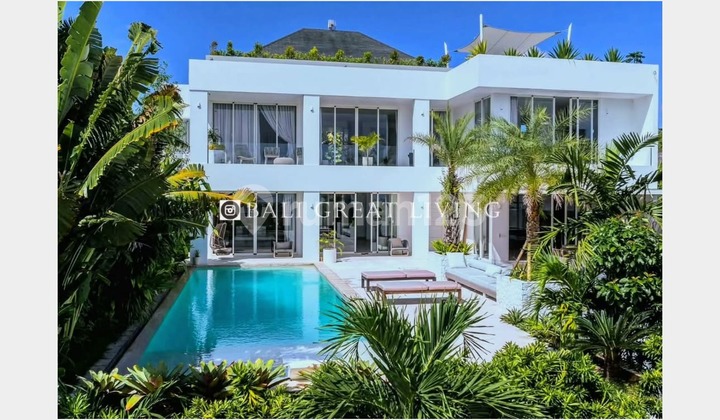 Luxury Villa Ocean View in Ungasan Close to Tourist Attractions Luxury Villa Ocean View in Ungasan Close to Tourist Attractions