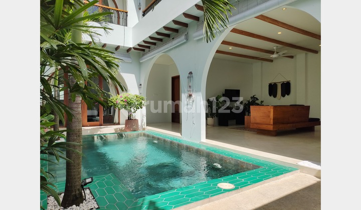 Mediterranean Villa Elegant Design Prime Location in Pererenan