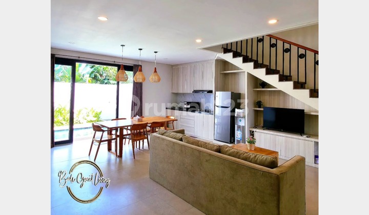 Villa View Sawah One Gate System di Seminyak