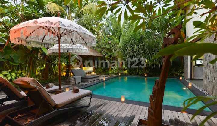 Freehold 2 Unit Villa Fully Furnished – Batu Belig, Bali