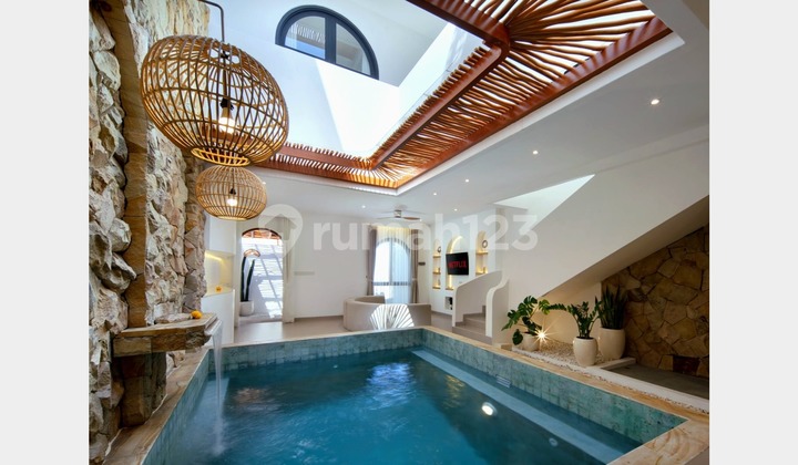 Tropical Bohemian Villa Berawa, Canggu - Prime Location