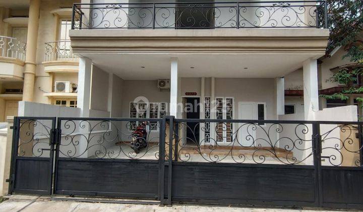 Dijual rumah kos²an 2 lantai di citra raya 1