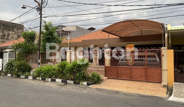 RUMAH SIAP HUNI DI JL JEMUR ANDAYANI SURABAYA DEKAT A YANI
