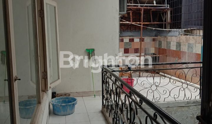 HOT DEAL MULYOSARI MAS. 2-STORY HOUSE READY TO OCCUPY, STRATEGIC LOCATION & COMFORTABLE ENVIRONMENT - NORTH FACING 2