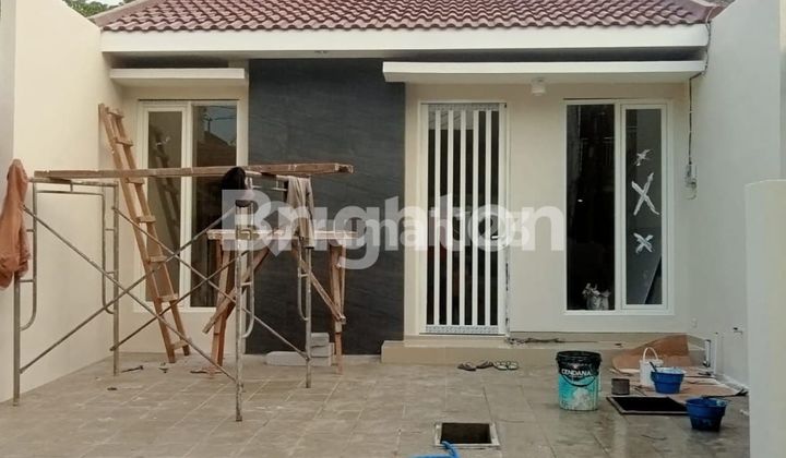 RUMAH BARU - WIGUNA SELATAN, RUNGKUT SURABAYA. SEBRANG CENTRAL PARK WIGUNA - DEKAT RUKO & UPN RUNGKUT 1