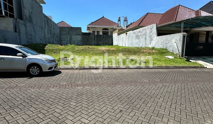 TANAH LANGKA SAMPING CLUB HOUSE DI ISTANA DIENG MALANG TANAH LANGKA SAMPING CLUB HOUSE DI ISTANA DIENG MALANG