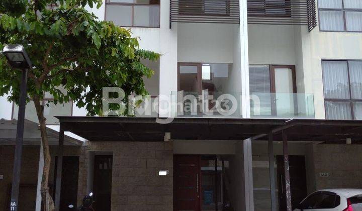 RUMAH 3 LT DI GRAHA NATURA SURABAYA BARAT 1