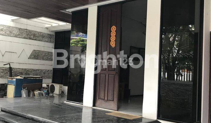 RUMAH 2 LT DI RAYA DHARMAHUSADA INDAH TIMUR DEPAN GALAXY MALL 1