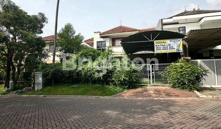 RUMAH HITUNG TANAH 2 LT DI GRAHA FAMILI SURABAYA 2