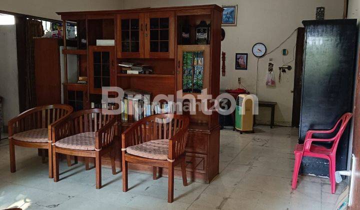 RUMAH DEKAT UBAYA COCOK UNTUK KOS-KOS AN 2